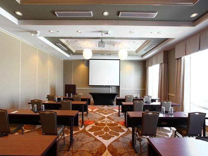 Hilton Garden Inn Олатей Екстериор снимка