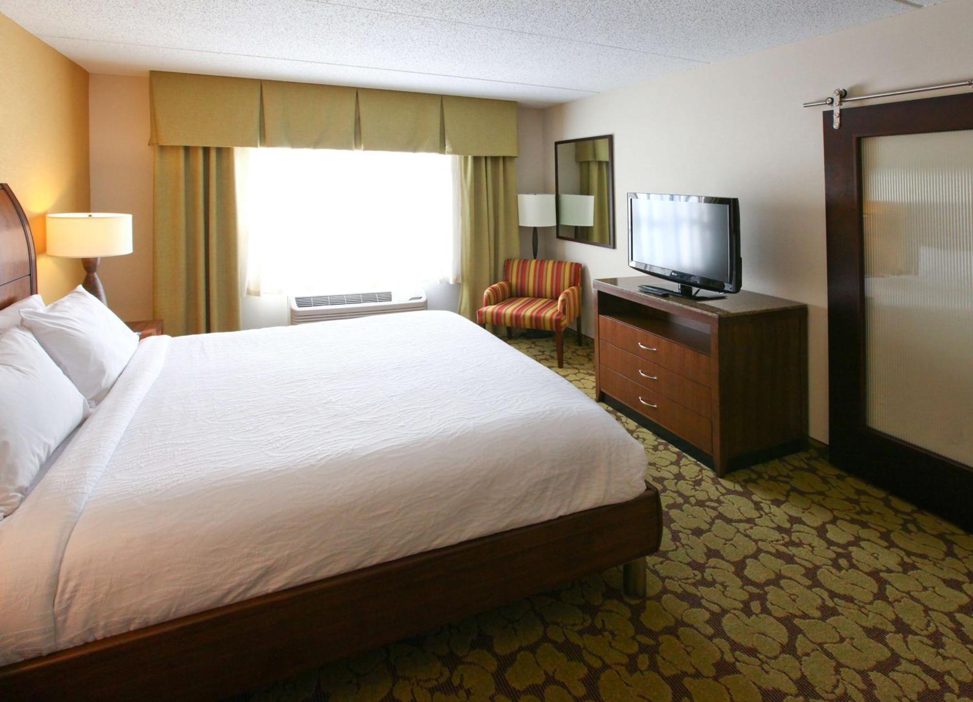 Hilton Garden Inn Олатей Екстериор снимка