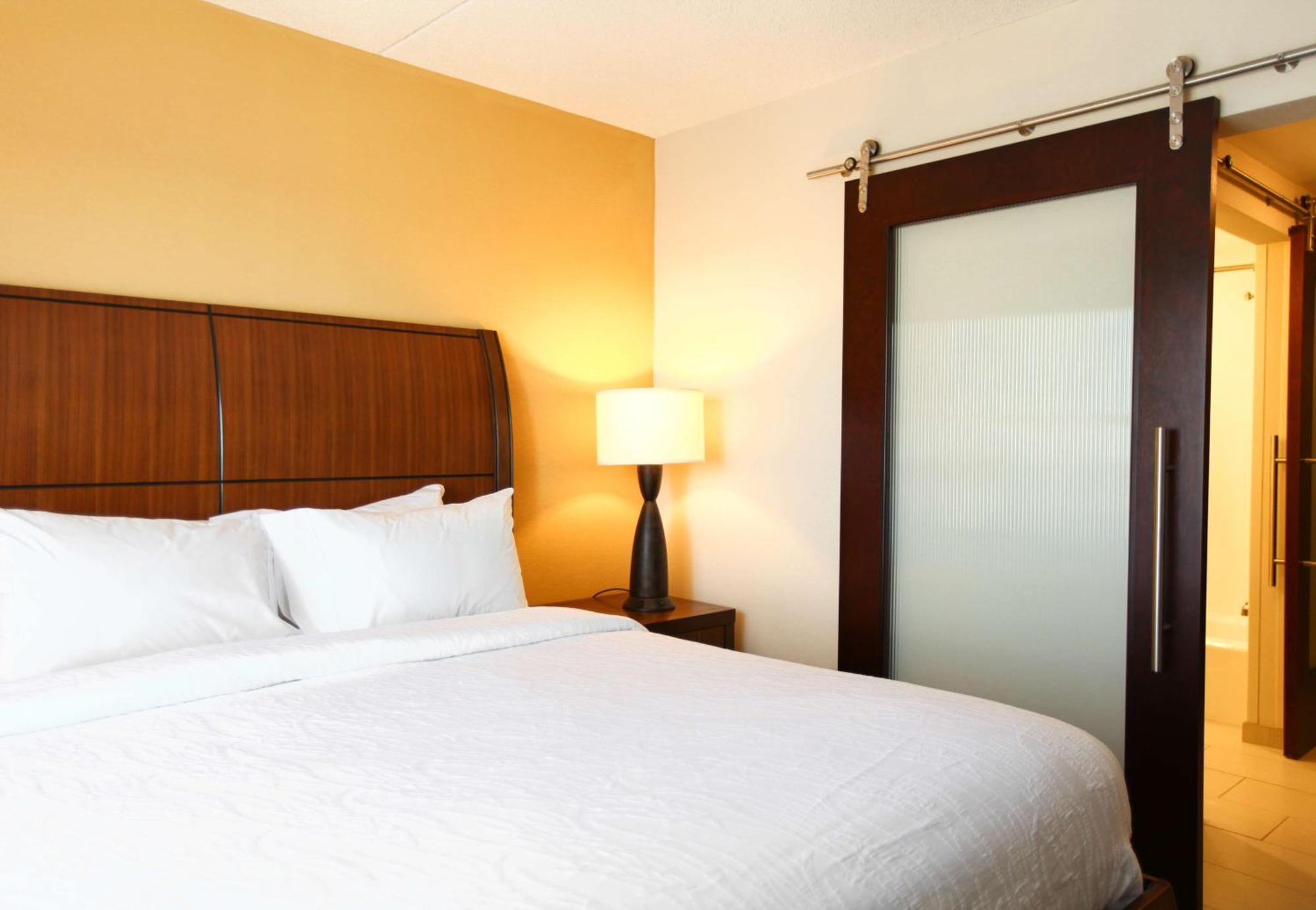 Hilton Garden Inn Олатей Екстериор снимка