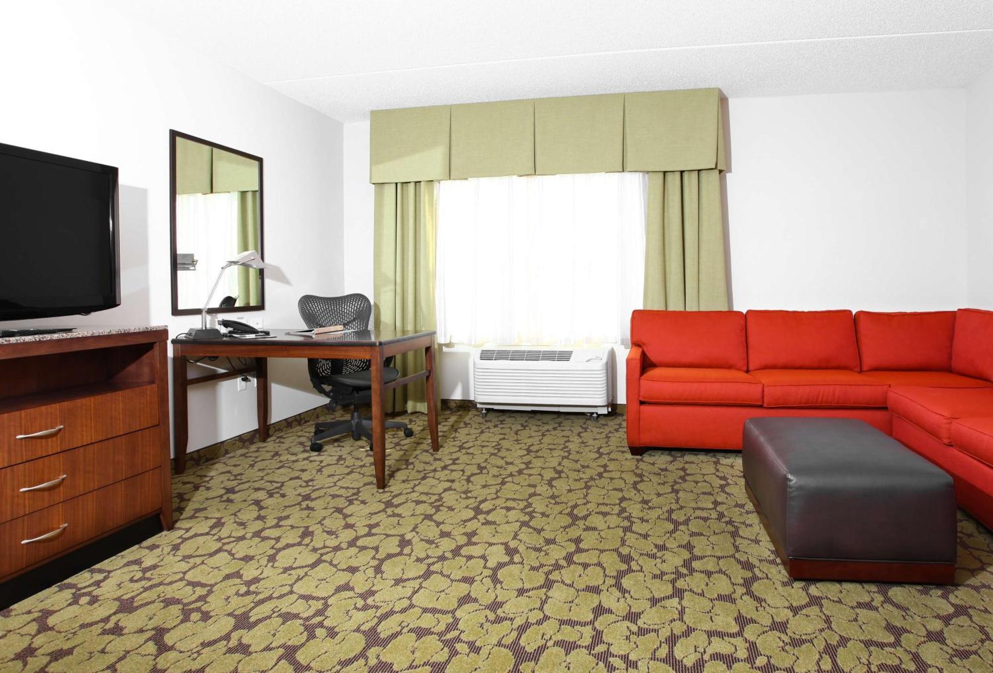 Hilton Garden Inn Олатей Екстериор снимка