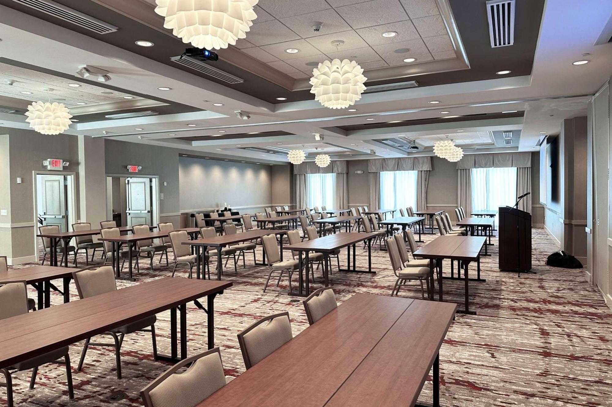 Hilton Garden Inn Олатей Екстериор снимка