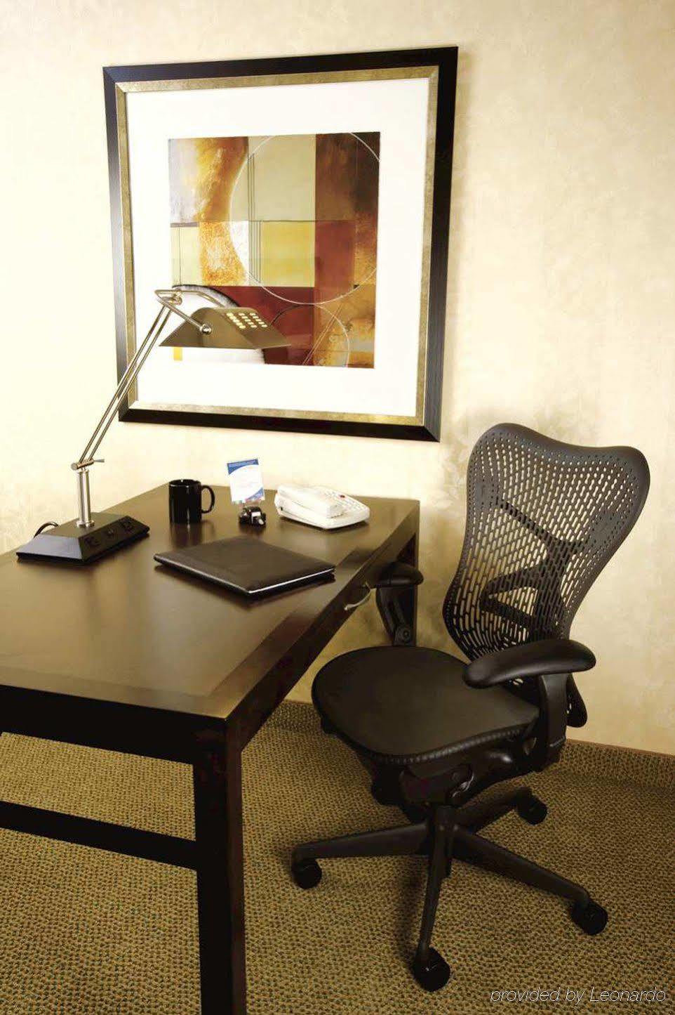 Hilton Garden Inn Олатей Екстериор снимка