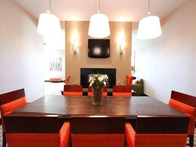 Hilton Garden Inn Олатей Екстериор снимка