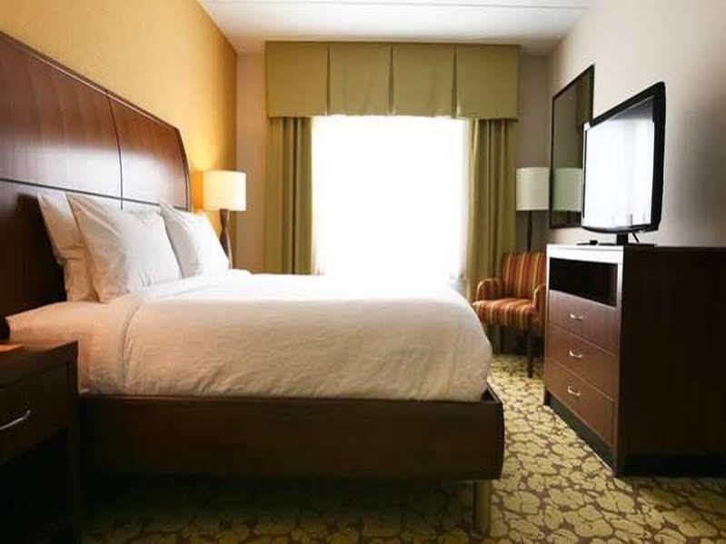 Hilton Garden Inn Олатей Екстериор снимка