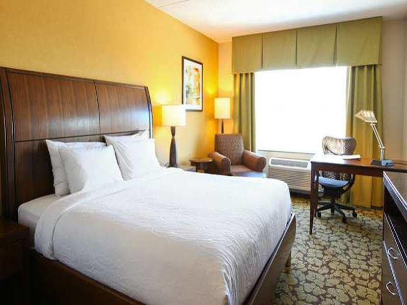 Hilton Garden Inn Олатей Екстериор снимка